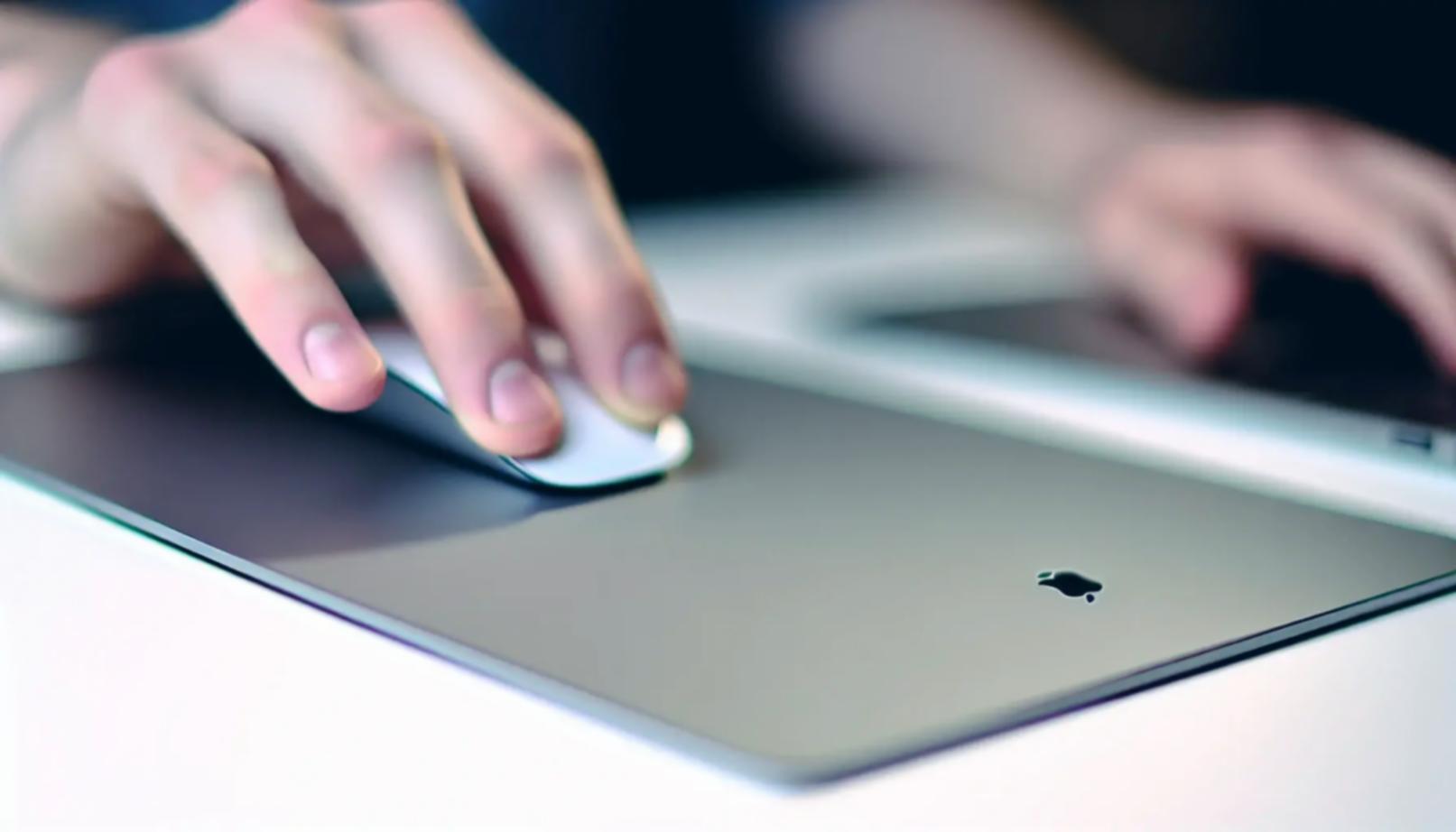 Environnement de formation interactive avec graphiques financiers et outils d'analyse de portefeuille